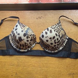 Leopard 🐆 design very sexy push up bra